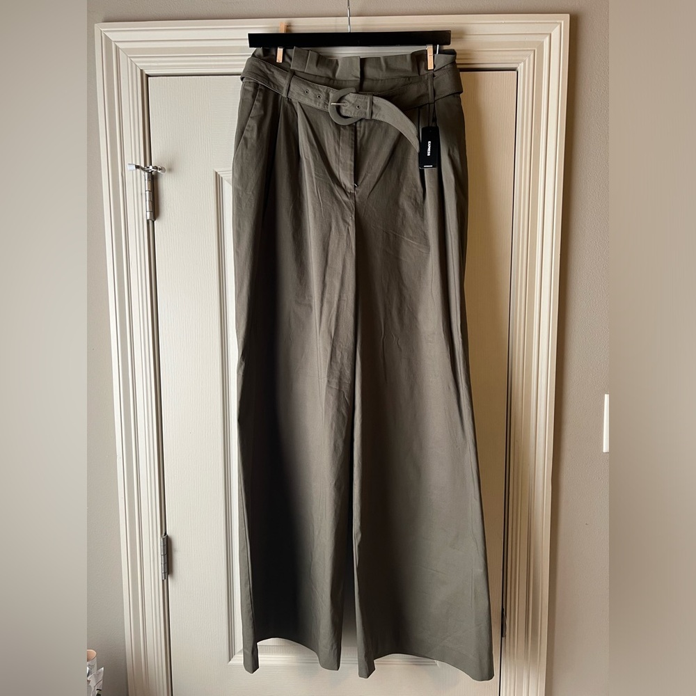 Express paper bag high waist trouser. NWT